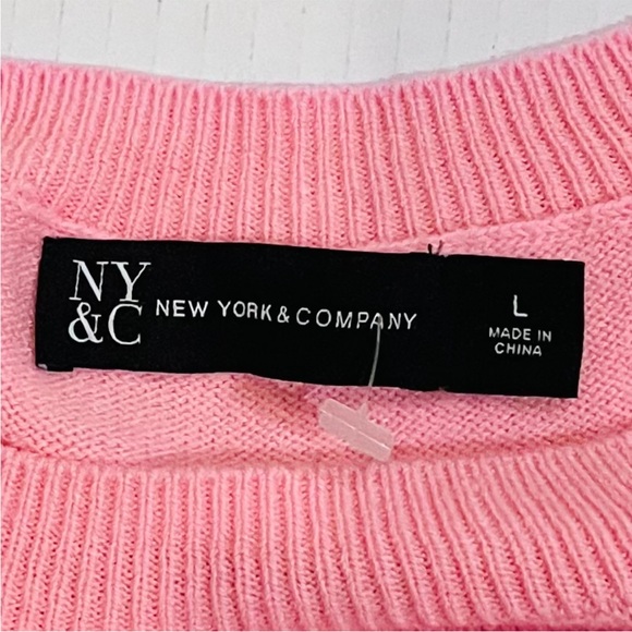 New York & Company Heart Print Tunic Sweater - Picture 5 of 8